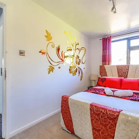 51Vl - Stylish Home With Hot Tub In Hawksworth Leeds (West Yorkshire)