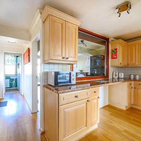 51Vl - Stylish Home With Hot Tub In Hawksworth Prázdninový dům