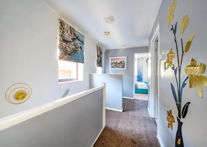 51vl For Your Stylish And Relaxed With Free Parking And Free Wifi Holiday home *