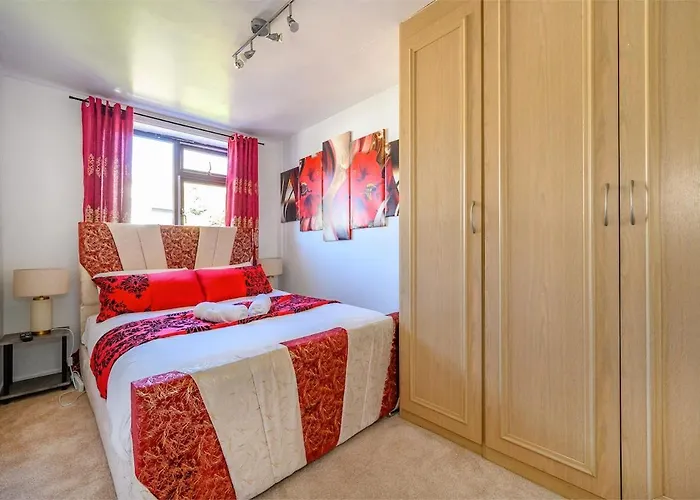 51vl For Your Stylish And Relaxed With Free Parking And Free Wifi Holiday home Leeds (West Yorkshire)