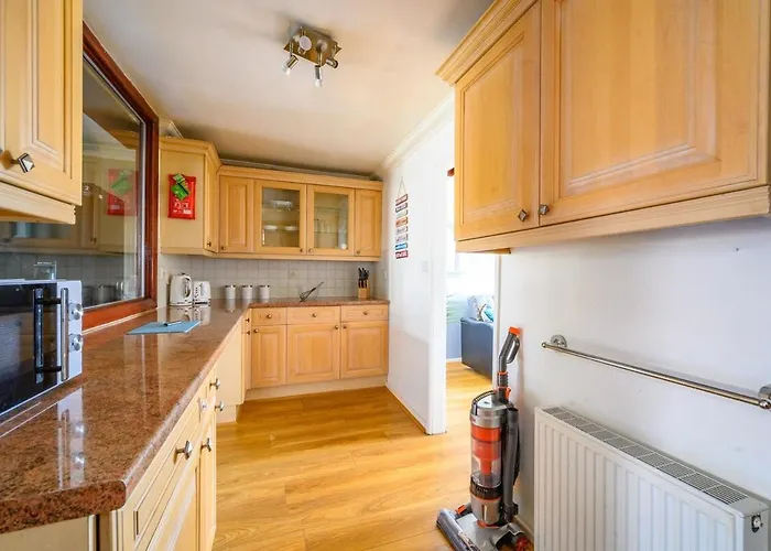 51vl For Your Stylish And Relaxed With Free Parking And Free Wifi Holiday home *