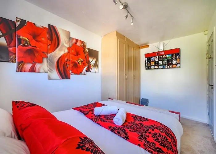 51vl For Your Stylish And Relaxed With Free Parking And Free Wifi