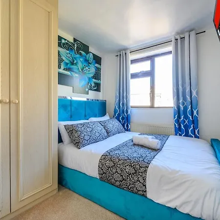 51vl For Your Stylish And Relaxed With Free Parking And Free Wifi Holiday home Leeds (West Yorkshire)